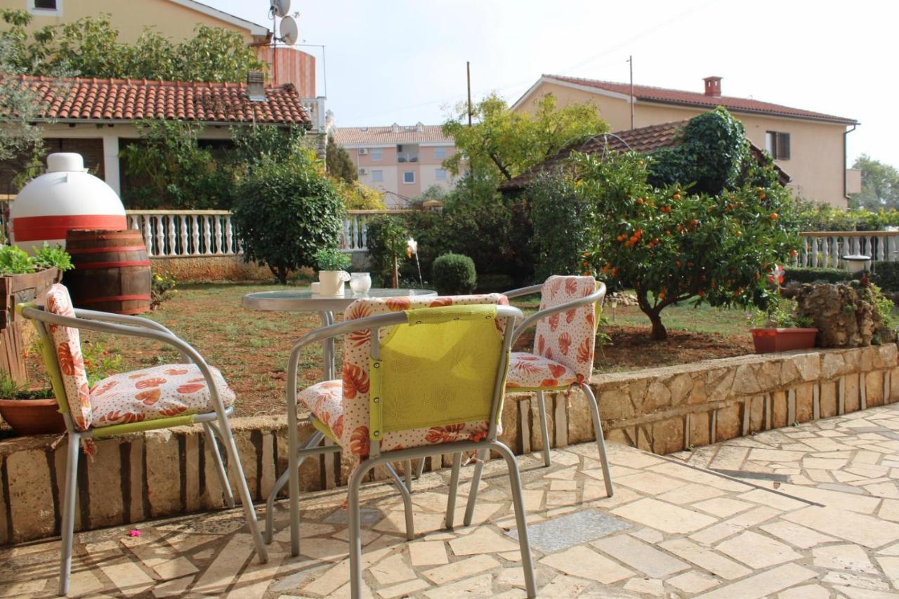 Lily'S Lovely Apartments Fažana Esterno foto