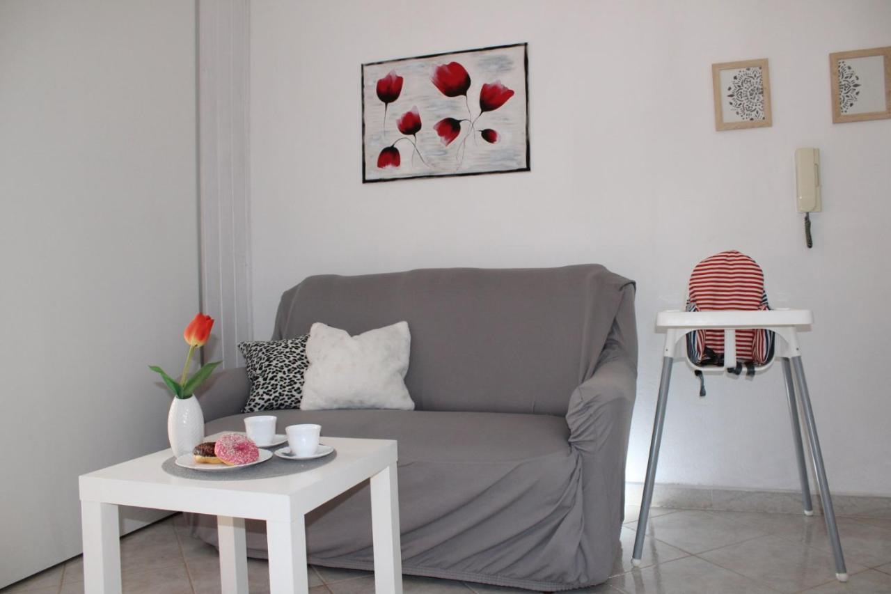 Lily'S Lovely Apartments Fažana Esterno foto